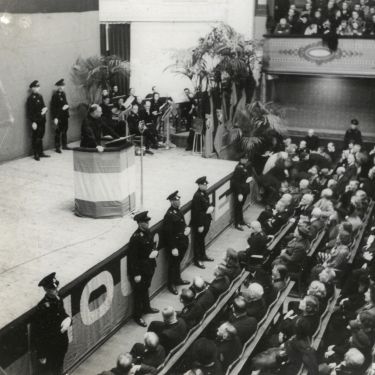 Grote landelijke NSB vergadering in Tivoli 1943